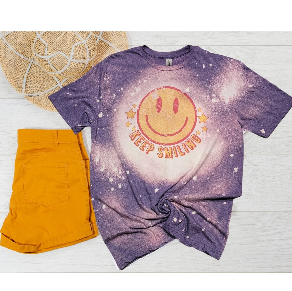 Keep Smiling Distressed Smiley Face Bleached Graphic T-Shirt